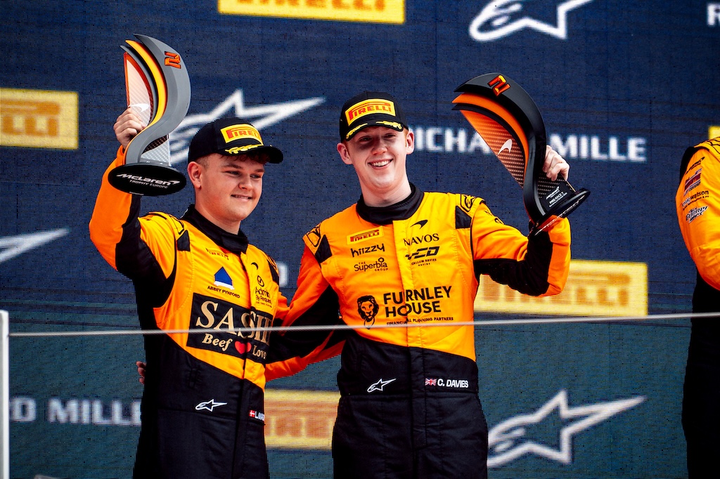 Luca Magnussen bevarede McLaren Trophy-føring i Barcelona
(Foto: Paddock Motorsport)
